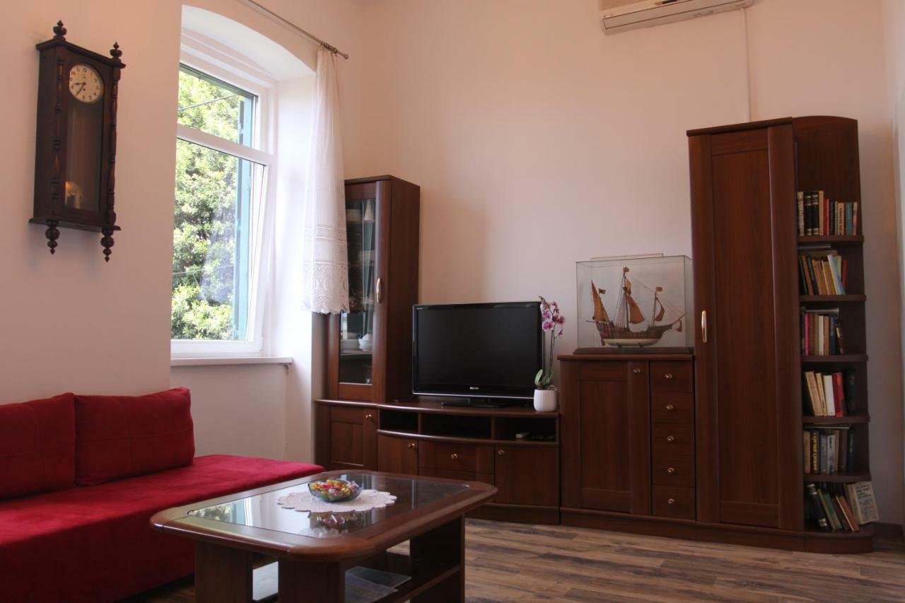 Appartement Apartman Bulevard à Rijeka Extérieur photo