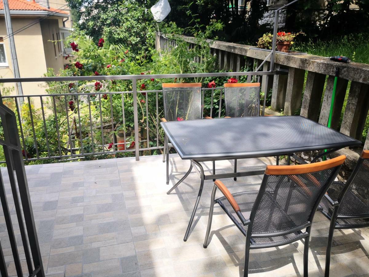Appartement Apartman Bulevard à Rijeka Extérieur photo